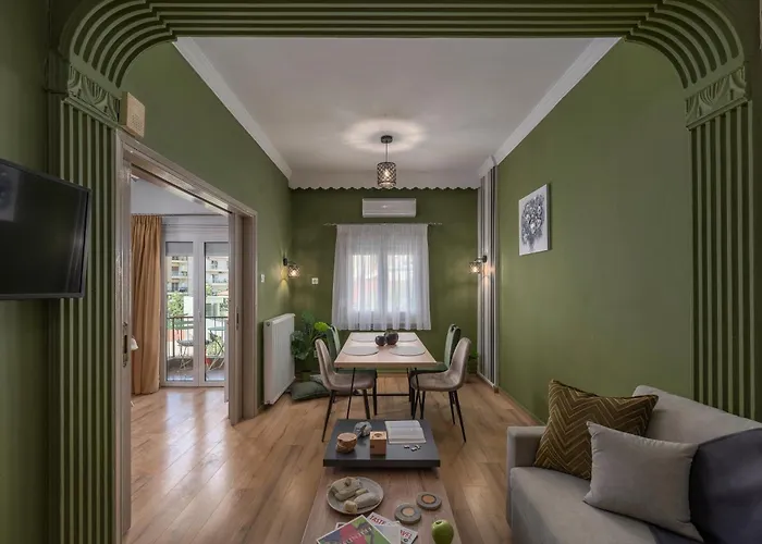 Hippocampus Apartment *